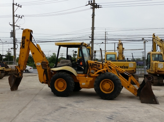 ขาย รถตักหน้าขุดหลัง JCB 215S สภาพสวย นำเข้าจากประเทศสหรัฐอเมริกา 2 เพลา 4x4 92 แรงม้า ไม่เคยผ่านการใช้งานในไทย