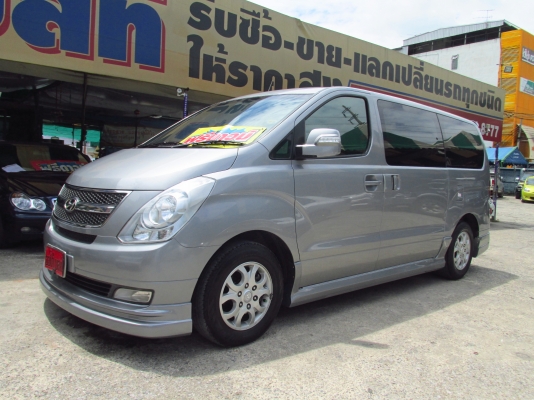 Hyundai H-1 2.5MT ปี2011 Hyundai H-1 2.5MT ปี2011