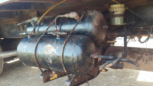 ขายด่วน10ล้อเทเลอร์รถเกี่ยวเครื่อง195 พวงมาลัยพาวเวอร์ เบรคจิฟฟี่ ขายด่วน10ล้อเทเลอร์รถเกี่ยวเครื่อง195 พวงมาลัยพาวเวอร์ เบรคจิฟฟี่