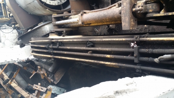 ขายด่วน บูมยาวKOMATSU PC200 -7-8 ราคาถูก