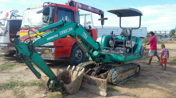 ขาย PC 25-7 เปลี่ยนแทรกใหม่ ใบมีดปรับเอียงซ้ายขวาได้ครับ สวยๆพร้อมใช้งาน