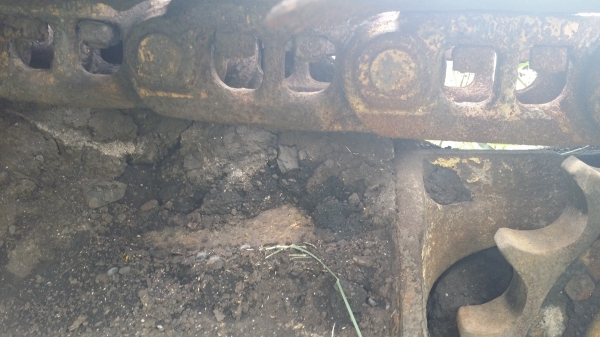 ขายด่วน KOMATSU PC200-5 ตัวเดินจีบ(ขายตามสภาพ) เอกสารเล่มทะเบียน หรือจะเอาอะใหล่ก็ได้ครับตัดให้เลยครับ