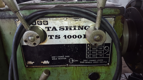 เครื่องกลึง 7 ฟุต 3 เพลา เกียร์บล็อก สภาพสวย ๆ เครื่องพร้อมใช้ ด่วน !!!! 89,000 เครื่องกลึง 7 ฟุต 3 เพลา เกียร์บล็อก สภาพสวย ๆ เครื่องพร้อมใช้ ด่วน !!!! 89,000