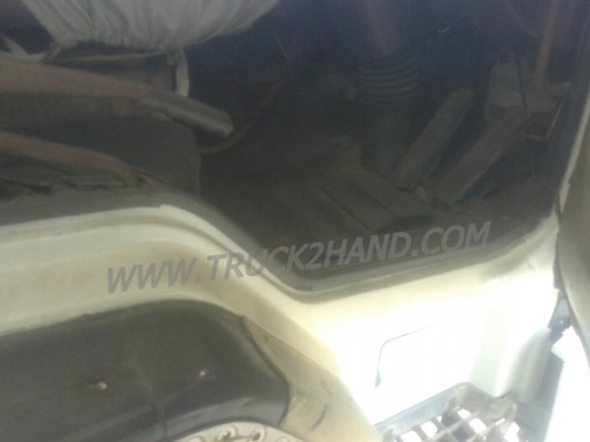 รถบรรทุก 10 ล้อดัมพ์ MITSUBISHI