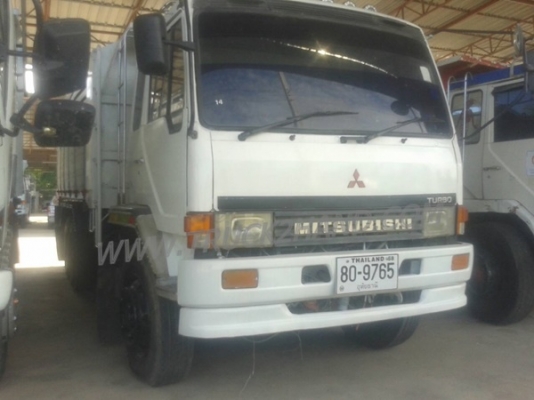 รถบรรทุก 10 ล้อดัมพ์ MITSUBISHI