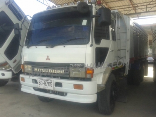 รถบรรทุก 10 ล้อดัมพ์ MITSUBISHI