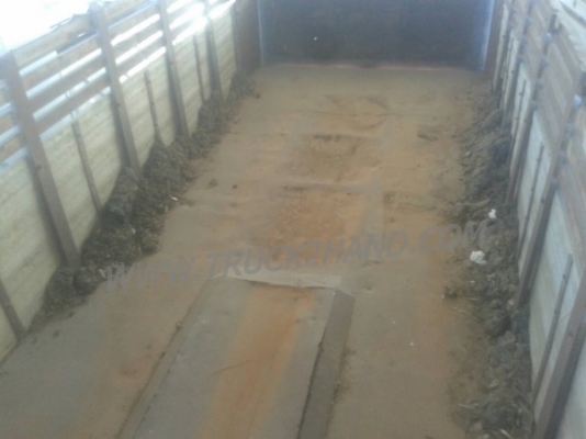 รถบรรทุก 10 ล้อดัมพ์ MITSUBISHI