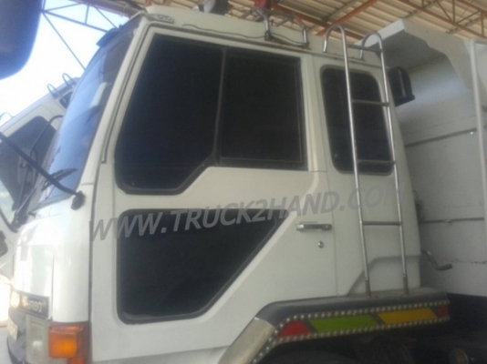 รถบรรทุก 10 ล้อดัมพ์ MITSUBISHI