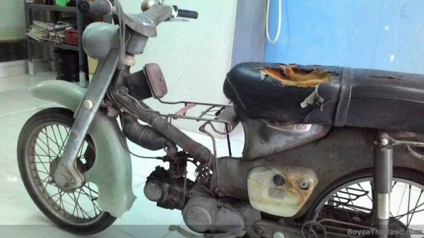 ขาย c65y ไฟตก เดิมๆแห้ง เครื่องไม่ติด ไม่มีทะเบียนนะคับ 25000 0818458757