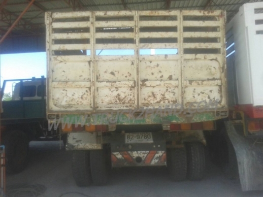 รถบรรทุก 10 ล้อดัมพ์ MITSUBISHI FUSO