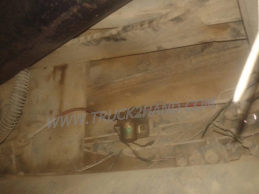 รถบรรทุก 10 ล้อดัมพ์ MITSUBISHI FUSO