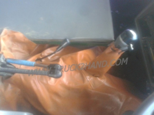 รถบรรทุก 10 ล้อดัมพ์ MITSUBISHI FUSO