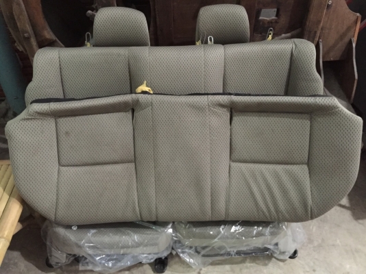 ขายอะไหล่วีออสปี 09-10 มีหลายรายการ