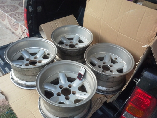 ขาลดๆๆ#6500-เอาไปเลยล้อแม็คหนาๆสวยๆลึกกว้างหายากราคาถูกๆ15&times;8.5ออฟ-27 5/114 สวยๆเลย