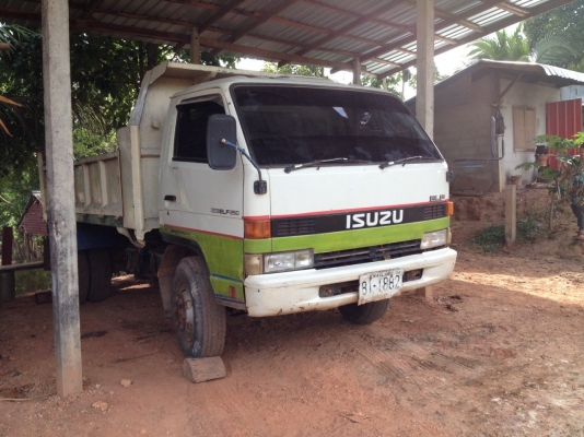 ISUZU NPR 110 ดั้ม Fหน้า หลัง ทะเบียนเต็ม เครื่องหลวมครับราคานี้