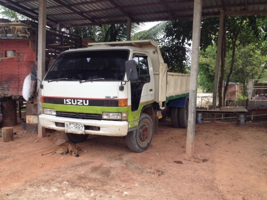 ISUZU NPR 110 ดั้ม Fหน้า หลัง ทะเบียนเต็ม เครื่องหลวมครับราคานี้