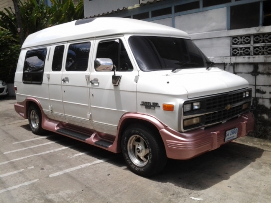 ต้องการขาย chevy van G20 เบนซิน+ LPG