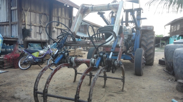 ขายรถคีบอ้อย