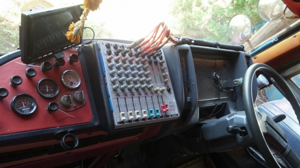 ขายรถบัสพัดลม 12 เมตรราคาพิเศษ