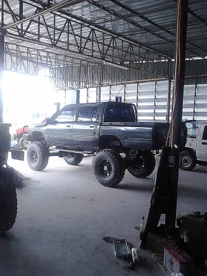 ขาย toyota hilux hero