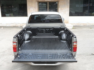 TOYOTA HILUX SPORT CRUISER  3.0 MT ปี 2000 รถสวยพร้อมใช้ จัดไฟแนนซ์ได้ ไม่ต้องมีคนค้ำ T.086-527-9533