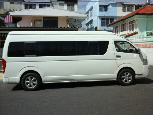 รถตู้JOYLONG 2700CCเกียร์ธรรมดา ปี2012 วิ่งมา250000ก.ม. สีขาว สภาพดีพร้อม ก๊าซNGV 100ลิตร 2ถัง กระจกไฟฟ้า ใช้อะไหล่โตโยต้าได้กว่า90\%ครับ ตัวรถกว้างเท่าคอมมูเตอร์ แต่ได้ตัวรถยาวกว่าคอมมูเตอร์75ซ.ม. ขายเงินสดเท่านั้น ราคา355000บาท ถ้าจัดไฟแนนไม่ต้องโทรมาครั รถตู้JOYLONG 2700CCเกียร์ธรรมดา ปี2012 วิ่งมา250000ก.ม. สีขาว สภาพดีพร้อม ก๊าซNGV 100ลิตร 2ถัง กระจกไฟฟ้า ใช้อะไหล่โตโยต้าได้กว่า90\%ครับ ตัวรถกว้างเท่าคอมมูเตอร์ แต่ได้ตัวรถยาวกว่าคอมมูเตอร์75ซ.ม. ขายเงินสดเท่านั้น ราคา355000บาท ถ้าจัดไฟแนนไม่ต้องโทรมาครั