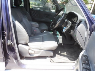 TOYOTA SPORT RIDER 3.0 MT ปี 2000 รถสวยพร้อมใช้ จัดไฟแนนซ์ได้ ไม่ต้องมีคนค้ำ T.086-527-9533