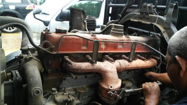 10 ล้อหัวลาก 2 เพลา 240 แรง โค๊ตเล็กแล้ว หัวลากแท้ก่อนนางฟ้า