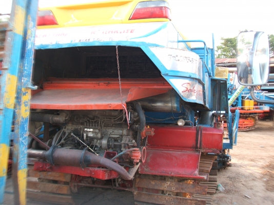 ขายรถเกี่ยวข้าวศักดิ์พัฒนา รองกระสอบ เครื่องยนต์ 175 แรงม้า ปั้มคายาบ้า เบอร์ 22 สภาพดีพร้อมใช้งาน