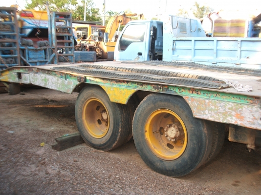 ขายรถสิบล้อเทนเลอร์ หัวยาว เครื่องยนต์ EH700 พวงมาลัยเพาเวอร์ สภาพดีพร้อมใช้งาน ขายรถสิบล้อเทนเลอร์ หัวยาว เครื่องยนต์ EH700 พวงมาลัยเพาเวอร์ สภาพดีพร้อมใช้งาน