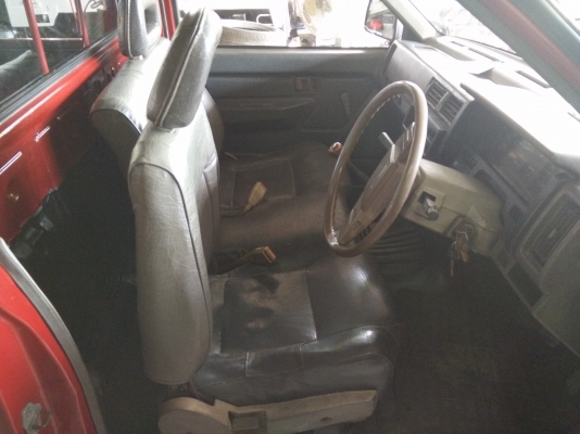 ขายnissan big m เครื่องฝาแดง2.5bdi เครื่องดีแชสซีสวยเดิมสภาพ พร้อมใช้