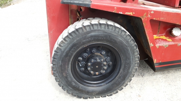 ขายด่วนรถยก TOYOTA ขายด่วนรถยก TOYOTA