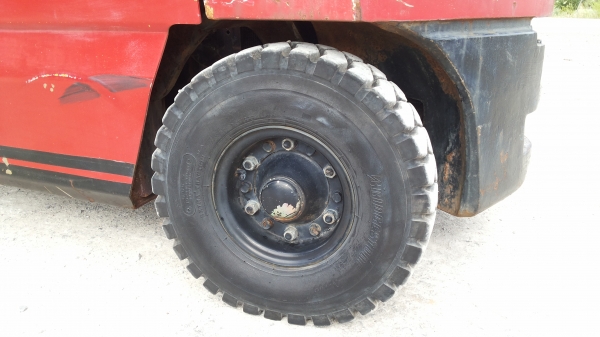 ขายด่วนรถยก TOYOTA ขายด่วนรถยก TOYOTA