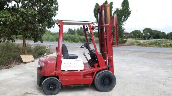 ขายด่วนรถยก TOYOTA ขายด่วนรถยก TOYOTA