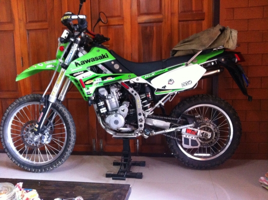ขาย คาวา klx250s สีเขียวสภาพเหมือนใหม่