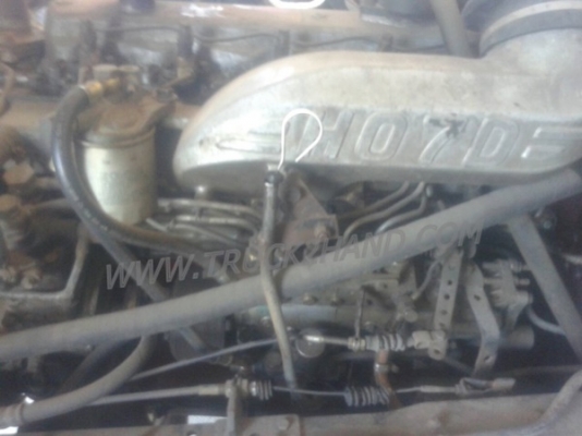 รถบรรทุก 10 ล้อ HINO พื้นเรียบ