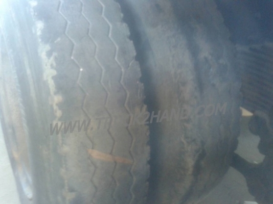 รถบรรทุก 10 ล้อ HINO พื้นเรียบ