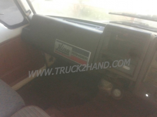 รถบรรทุก 10 ล้อ HINO พื้นเรียบ