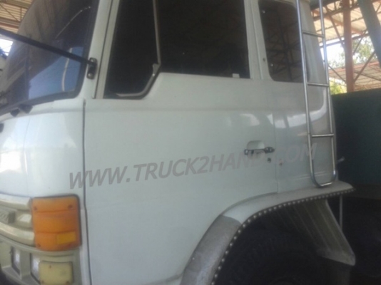 รถบรรทุก 10 ล้อ HINO พื้นเรียบ