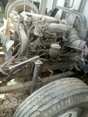 ขายรถ6ล้อ HINO FC3J เครื่อง JO7C ยาว 6.50เมตร มีแต่เครื่องคัสชีส์ กระบะคอกบรรรทุก ขาดหัวเก๋ง ครับ