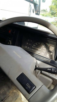 รถตู้ NISSAN สภาพสวยๆ ฝาสูบดำ td25 ราคาถูก รถตู้ NISSAN สภาพสวยๆ ฝาสูบดำ td25 ราคาถูก