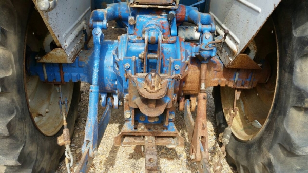 ขายรถไถฟอร์ด  FORD   6600  T5