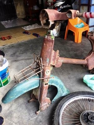 ขาย 50 ถังแยก *** 2500***