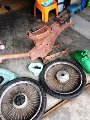 ขาย 50 ถังแยก *** 2500***