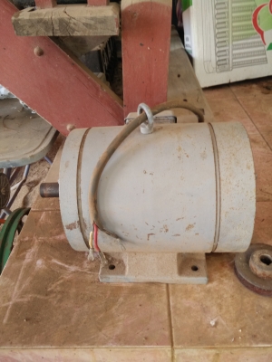 ขายมอร์เตอร์ปั๊มลม5แรงไฟ3เฟต