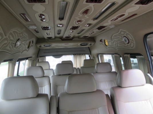 Toyota commuter 2007