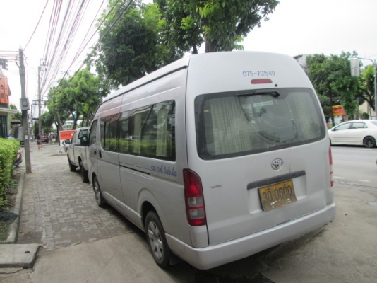 Toyota commuter 2007