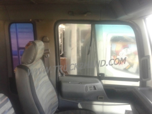 รถบรรทุก 10 ล้อ เทเลอร์บรรทุก ยี่ห้อ HINO