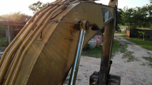 แม็กโครมือสอง,Catterpillar 320C Japan / ไฟฟ้าเต็ม/เล่มทะเบียน