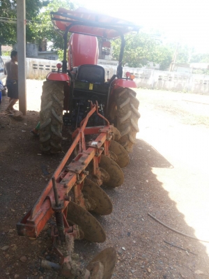 ขายรถไถยันมาร์รุ่น393พร้อมผานดันหน้า+ผาน4